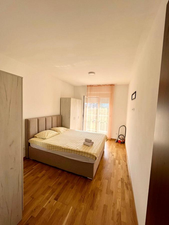 Z Apartment Подгорица Екстериор снимка