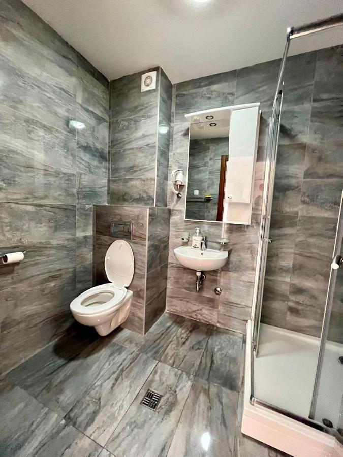 Z Apartment Подгорица Екстериор снимка