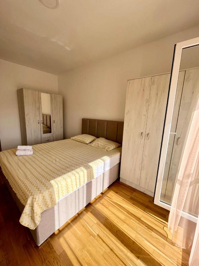 Z Apartment Подгорица Екстериор снимка