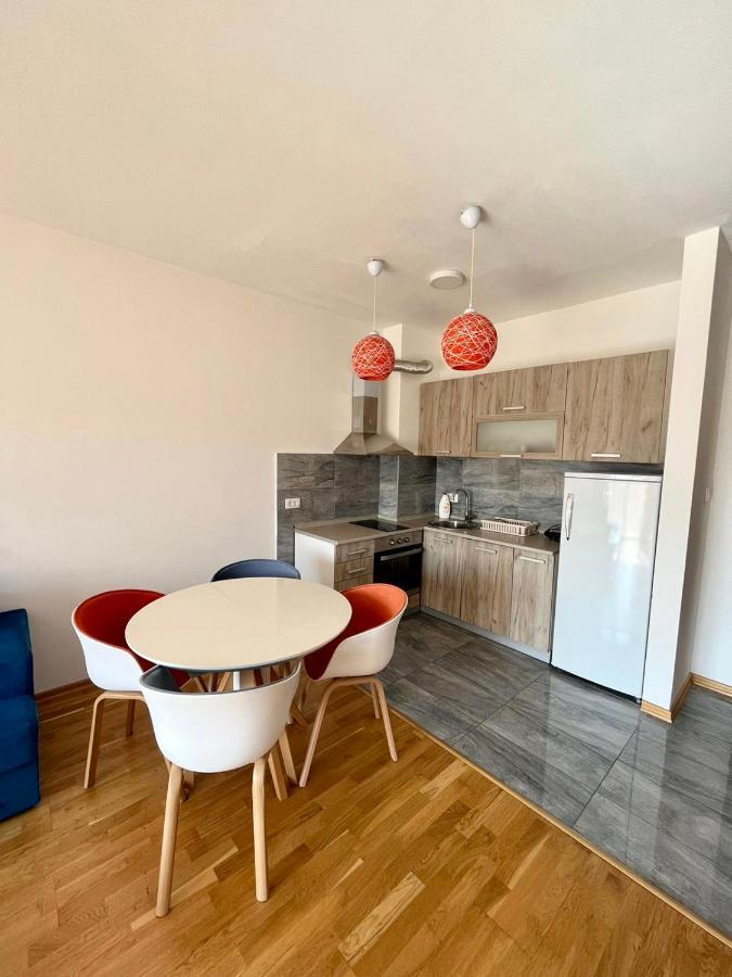 Z Apartment Подгорица Екстериор снимка