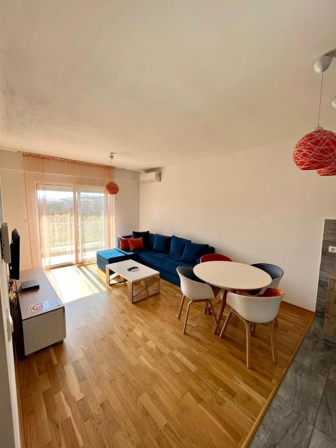 Z Apartment Подгорица Екстериор снимка